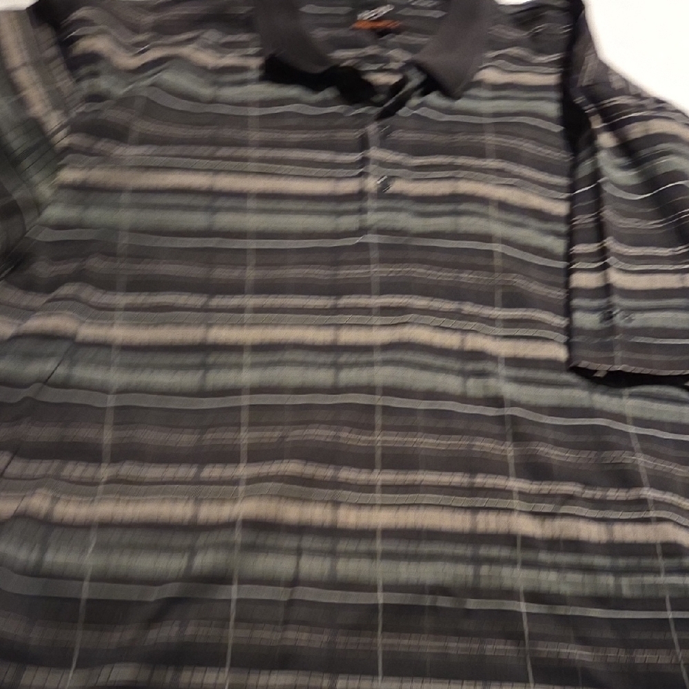 Izod Men's Black and Gray Striped Polo Shirt - Picture 4 of 9